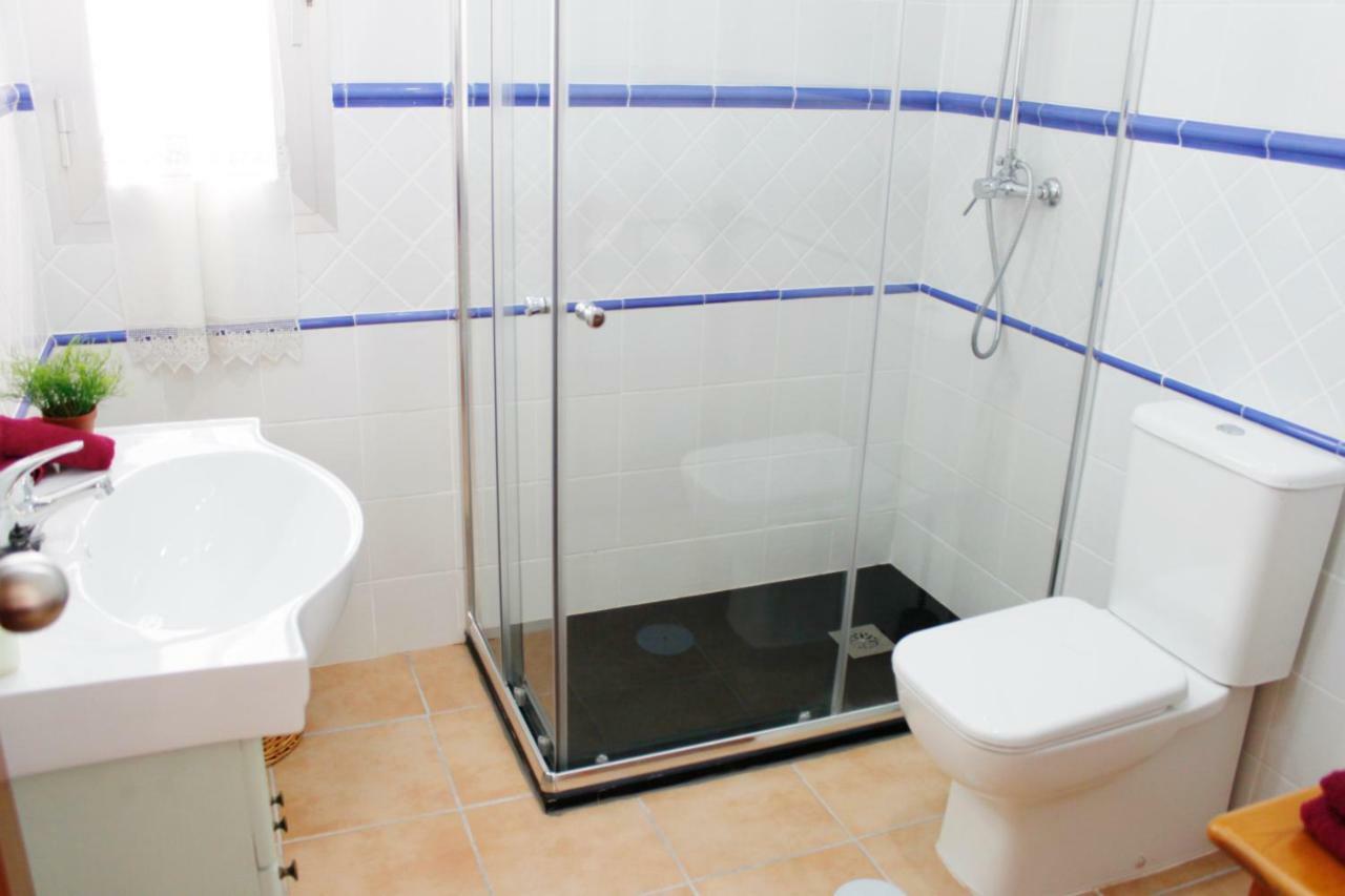 Azahar Apartamentos Triana V Sevilla Exteriör bild