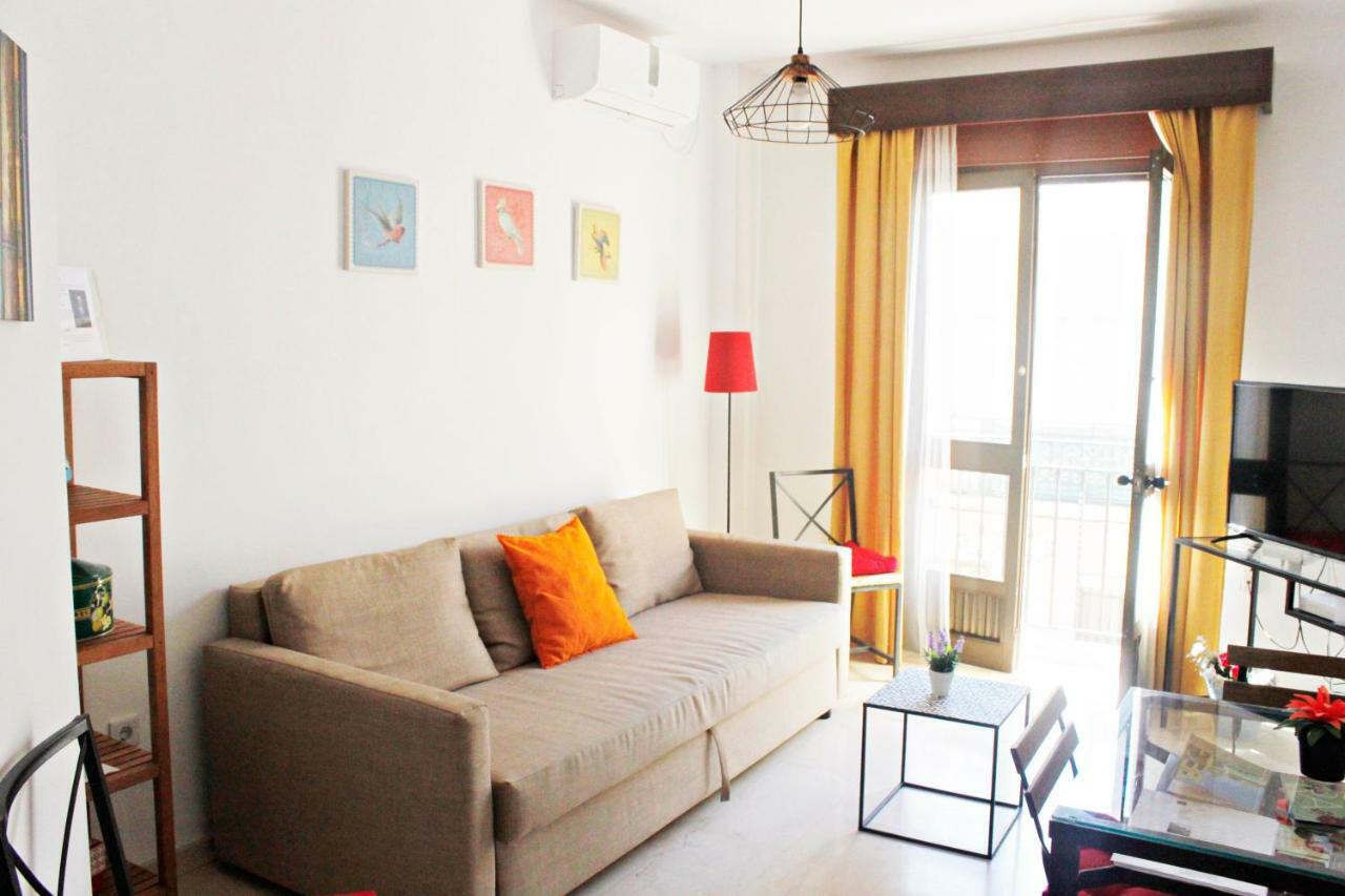 Azahar Apartamentos Triana V Sevilla Exteriör bild